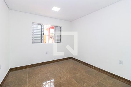 Quarto 2 de casa para alugar com 2 quartos, 80m² em Jardim Sao Luiz, São Paulo
