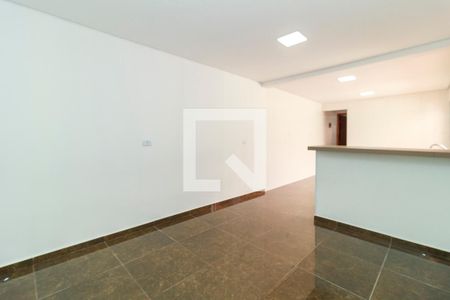 Sala de casa para alugar com 2 quartos, 80m² em Jardim Sao Luiz, São Paulo