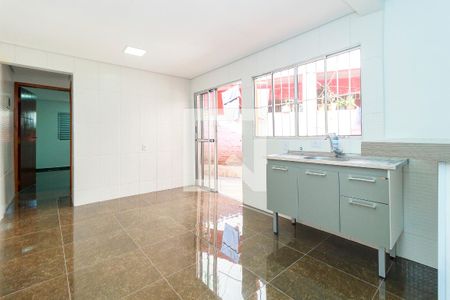 Casa para alugar com 80m², 2 quartos e 1 vaga Casa para alugar com 80m², 2 quartos e 1 vagaCozinha