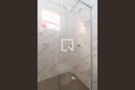 Casa para alugar com 80m², 2 quartos e 1 vaga Casa para alugar com 80m², 2 quartos e 1 vagaBanheiro