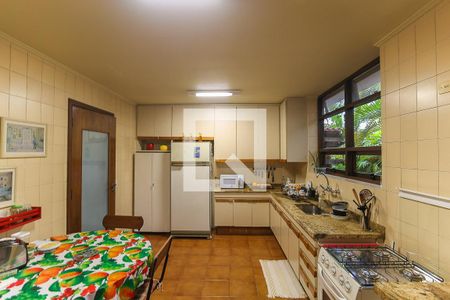 Casa à venda com 300m², 4 quartos e 2 vagasCozinha