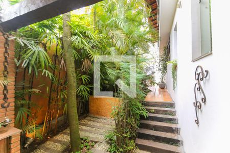 Casa à venda com 300m², 4 quartos e 2 vagasÁrea externa