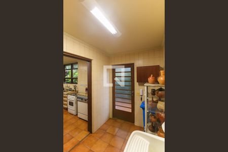 Casa à venda com 300m², 4 quartos e 2 vagasÁrea de Serviço