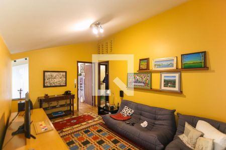 Casa à venda com 300m², 4 quartos e 2 vagasSala de TV