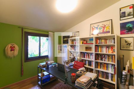 Casa à venda com 300m², 4 quartos e 2 vagasQuarto 4