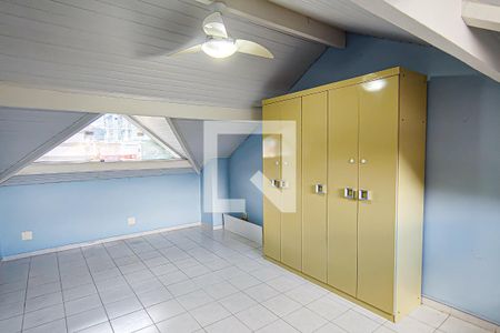 Casa à venda com 108m², 3 quartos e 1 vagaCobertura