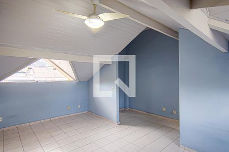 Casa à venda com 108m², 3 quartos e 1 vagaCobertura