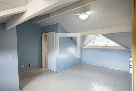 Casa à venda com 108m², 3 quartos e 1 vagaCobertura