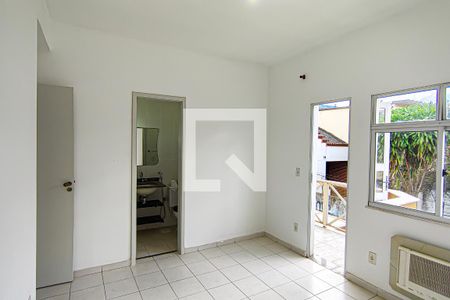 Casa à venda com 108m², 3 quartos e 1 vagaQuarto 2