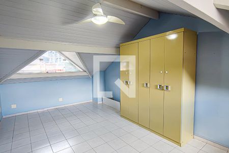 Casa à venda com 108m², 3 quartos e 1 vagaCobertura