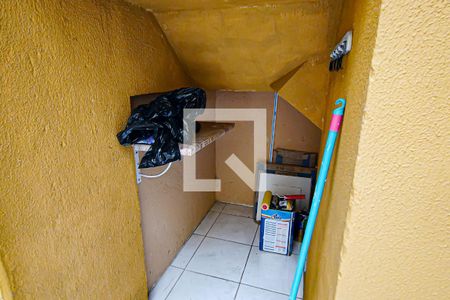 Casa à venda com 108m², 3 quartos e 1 vagaÁrea de Serviço