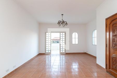 Casa à venda com 141m², 2 quartos e 2 vagasSala de Estar