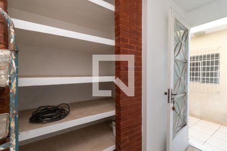 Casa à venda com 141m², 2 quartos e 2 vagasQuarto de Serviço