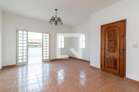 Casa à venda com 141m², 2 quartos e 2 vagasSala de Estar