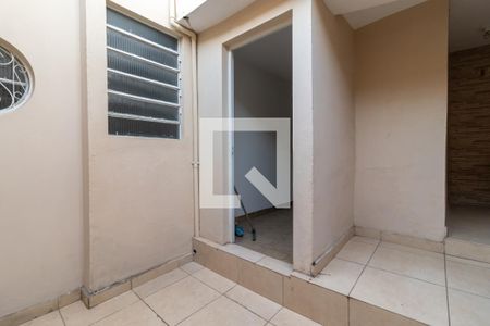 Casa à venda com 141m², 2 quartos e 2 vagasQuintal dos Fundos