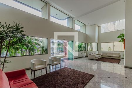 Apartamento à venda com 127m², 3 quartos e 2 vagasÁrea comum - Hall social