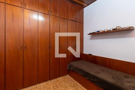 Casa para alugar com 240m², 3 quartos e 4 vagasQuarto 