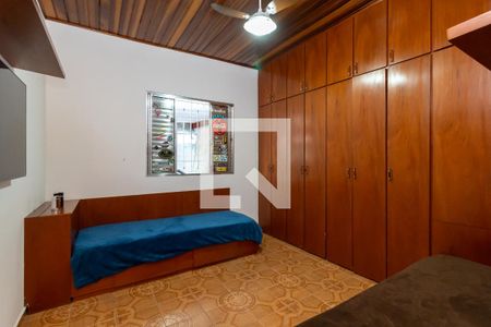 Casa para alugar com 240m², 3 quartos e 4 vagasQuarto 