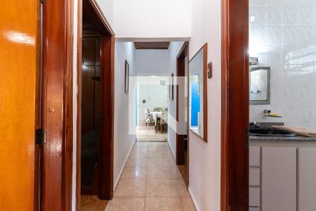 Casa para alugar com 240m², 3 quartos e 4 vagasCorredor dos Quartos