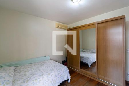 Casa à venda com 365m², 4 quartos e 2 vagasQuarto 3