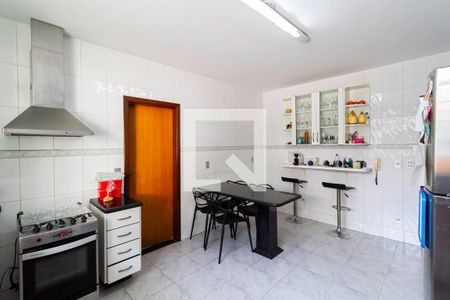 Casa à venda com 365m², 4 quartos e 2 vagasCozinha
