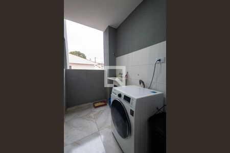 Apartamento à venda com 50m², 2 quartos e sem vaga Apartamento à venda com 50m², 2 quartos e sem vagaLavanderia