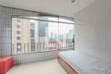 Apartamento à venda com 135m², 2 quartos e 1 vaga Apartamento à venda com 135m², 2 quartos e 1 vagasacada da suíte 1