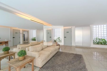 Apartamento à venda com 135m², 2 quartos e 1 vaga Apartamento à venda com 135m², 2 quartos e 1 vagaHall de entrada