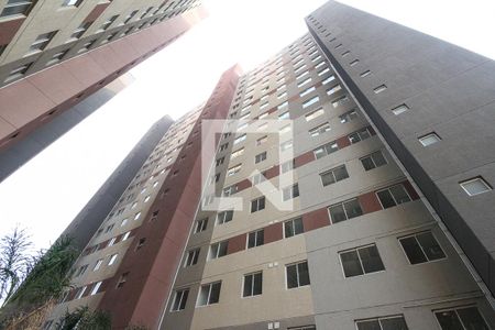 Apartamento à venda com 38m², 2 quartos e sem vaga Apartamento à venda com 38m², 2 quartos e sem vagaFachada