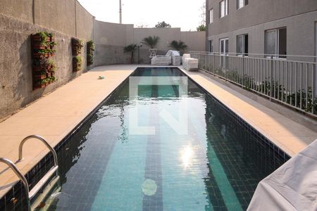 Apartamento à venda com 38m², 2 quartos e sem vaga Apartamento à venda com 38m², 2 quartos e sem vagaÁrea comum - Piscina