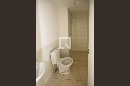 Apartamento à venda com 38m², 2 quartos e sem vaga Apartamento à venda com 38m², 2 quartos e sem vagaBanheiro