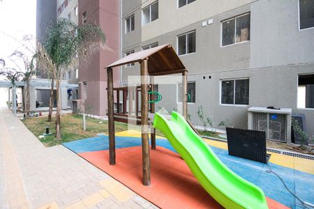 Apartamento à venda com 38m², 2 quartos e sem vaga Apartamento à venda com 38m², 2 quartos e sem vagaÁrea comum - Playground