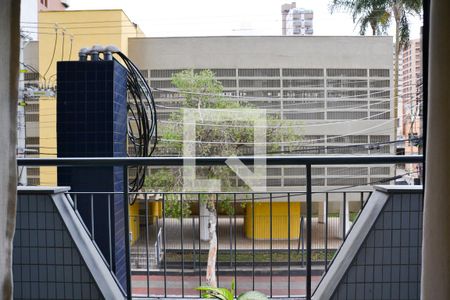 Apartamento à venda com 120m², 3 quartos e 2 vagas Apartamento à venda com 120m², 3 quartos e 2 vagasVaranda