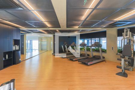 Apartamento à venda com 196m², 4 quartos e 3 vagasÁrea comum - Academia