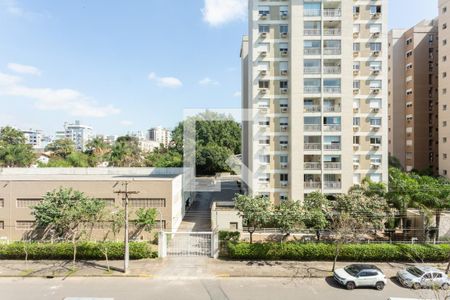 Vista da Sacada de apartamento à venda com 2 quartos, 71m² em Jardim Lindóia, Porto Alegre