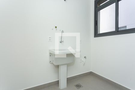 Lavanderia de apartamento à venda com 3 quartos, 93m² em Jardim Lindóia, Porto Alegre