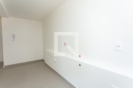 Cozinha de apartamento à venda com 2 quartos, 71m² em Jardim Lindóia, Porto Alegre