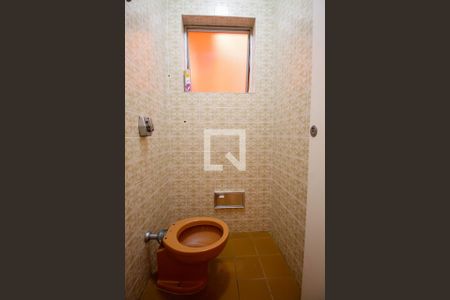 Casa à venda com 237m², 3 quartos e 1 vagaLavabo