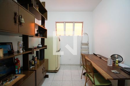 Casa à venda com 237m², 3 quartos e 1 vagaCopa