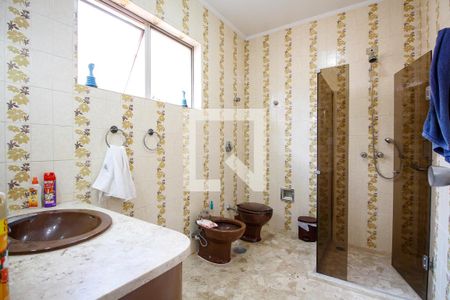 Casa à venda com 237m², 3 quartos e 1 vagaBanheiro da Suíte