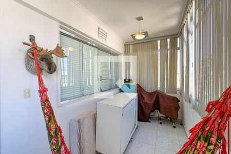 Sala  de apartamento para alugar com 3 quartos, 150m² em Copacabana, Rio de Janeiro