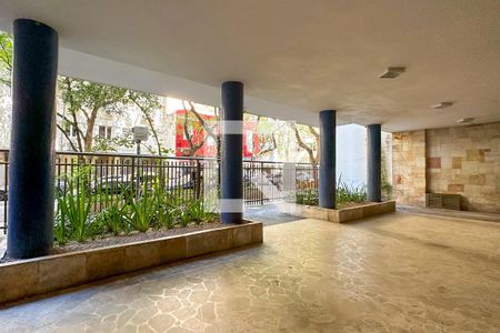 Apartamento para alugar com 150m², 3 quartos e 1 vagaEntrada