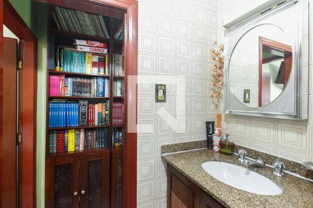 Casa à venda com 112m², 2 quartos e 1 vaga Casa à venda com 112m², 2 quartos e 1 vagaBanheiro Social