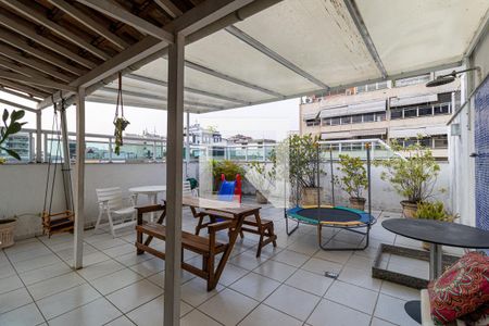 Apartamento à venda com 182m², 3 quartos e 2 vagasTerraço
