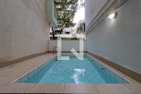 Apartamento à venda com 182m², 3 quartos e 2 vagasPiscina