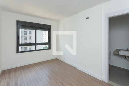 Apartamento à venda com 71m², 2 quartos e 1 vagaSuite