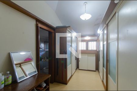 Casa de condomínio à venda com 389m², 4 quartos e 5 vagasCloset da suíte 1