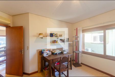 Casa de condomínio à venda com 389m², 4 quartos e 5 vagasSuíte 3