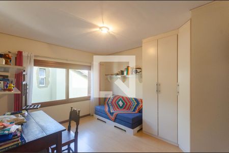 Casa de condomínio à venda com 389m², 4 quartos e 5 vagasSuíte 3