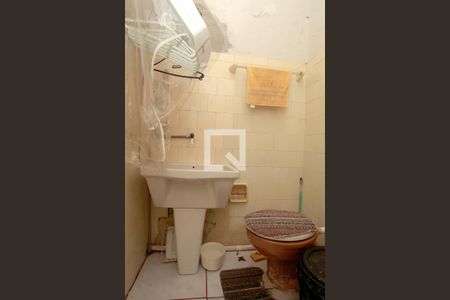 Apartamento para alugar com 140m², 7 quartos e sem vagaBanheiro 2